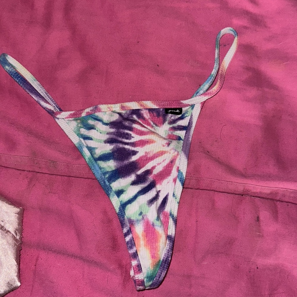 Victoria’s secret PINK Tie Dye Ribbed Thong
